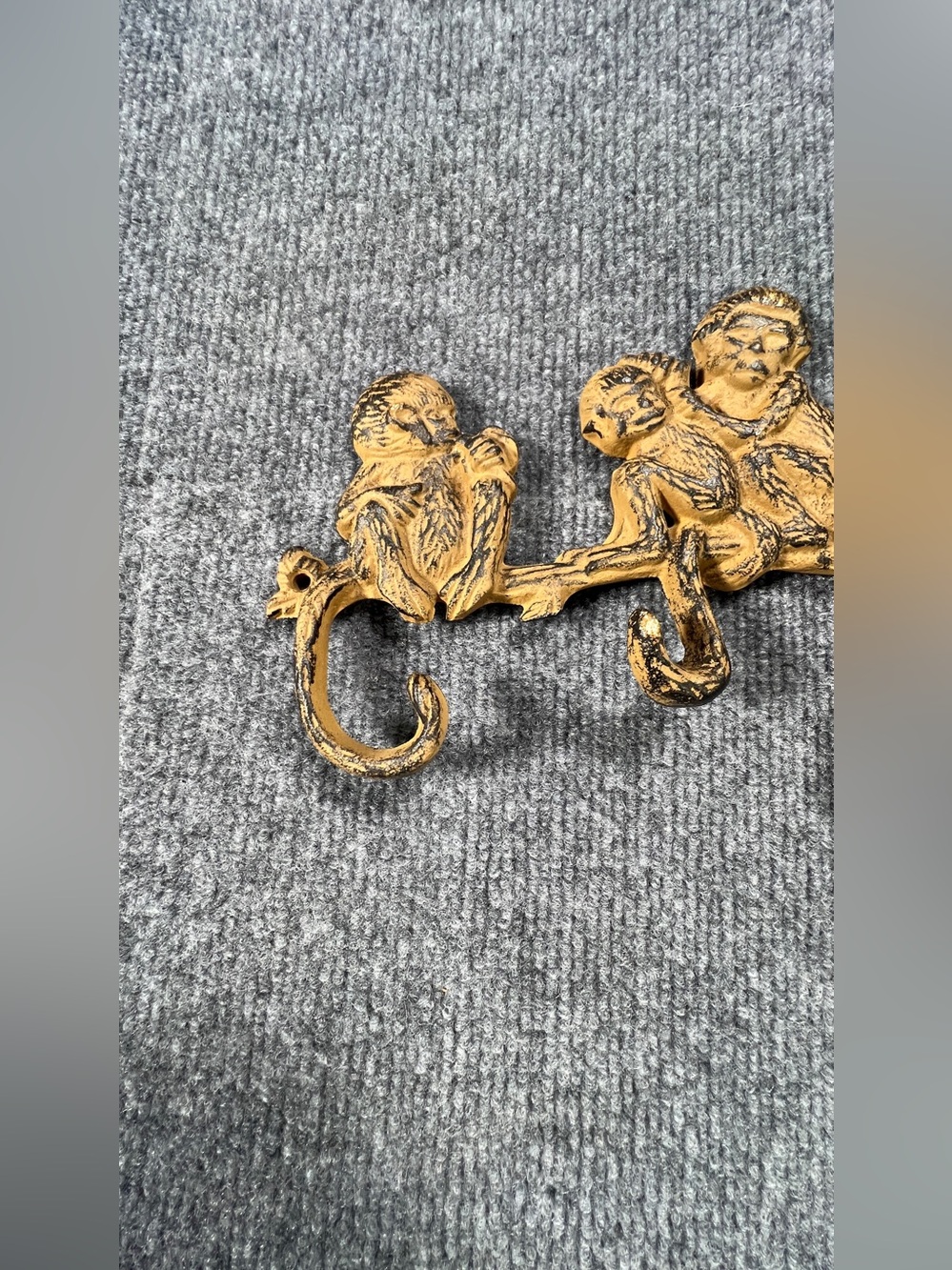 Monkey Wall Hook Rack - Picture 9 of 10